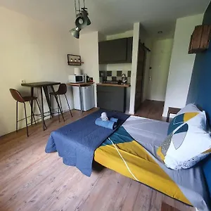 https://studio-aix-avec-stationnement.fr-provencehotel.com